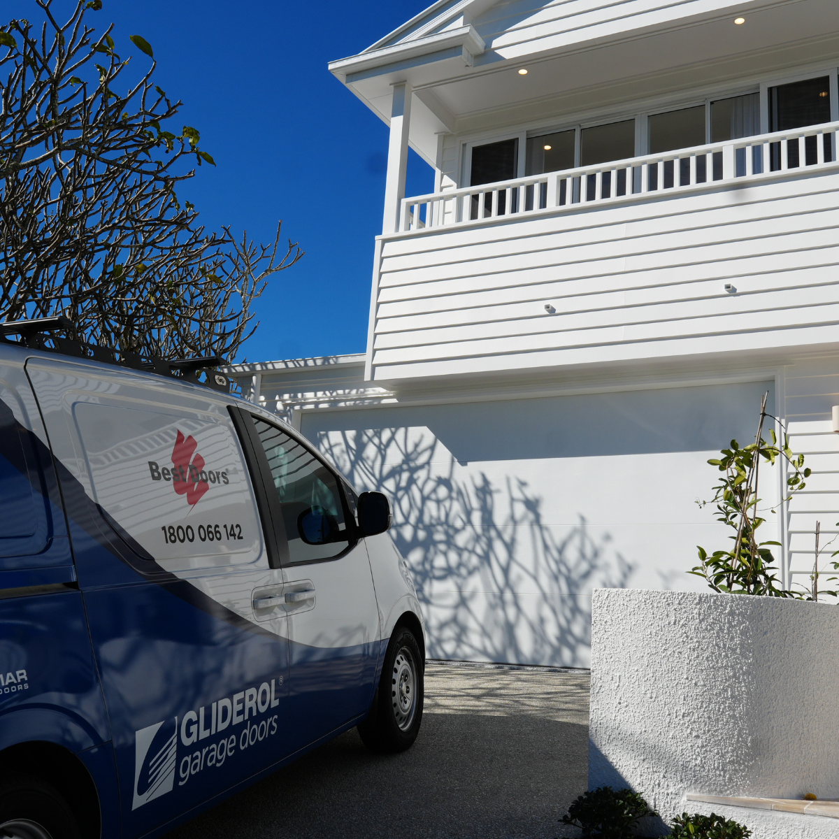 Fleet vehicle departing for regional servicing across Australia